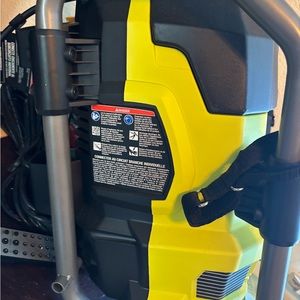 Pressure washer